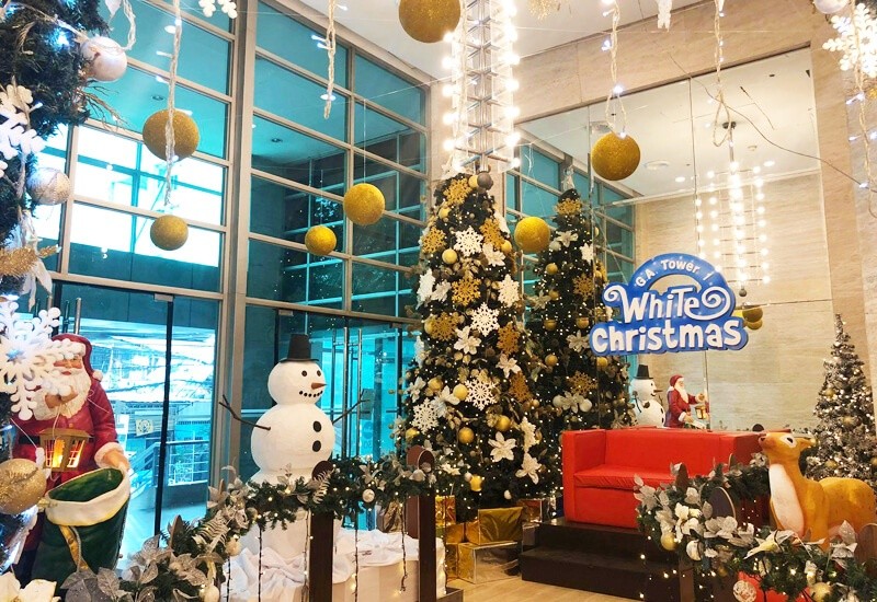 christmas-2_822449857