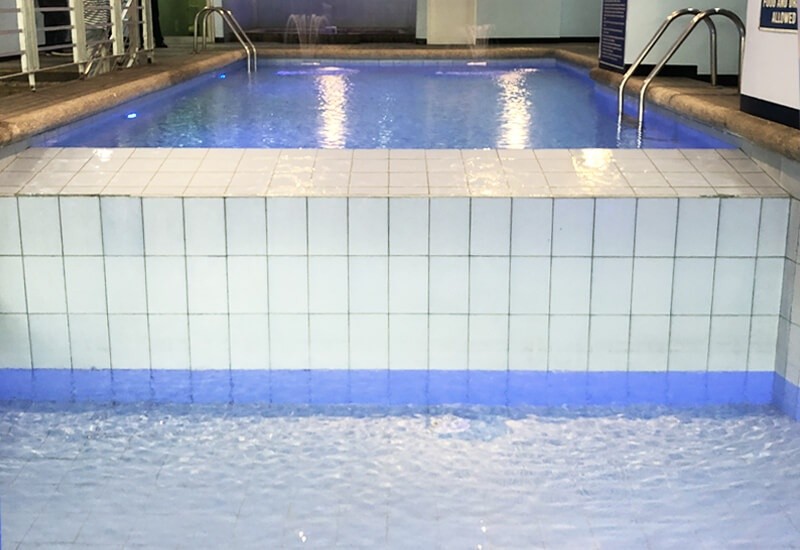 swimming-pool-2_2126070920