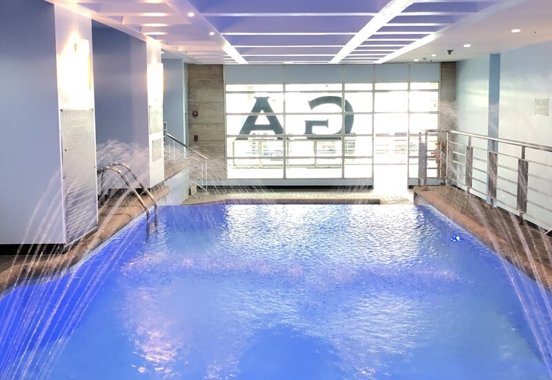 swimming-pool-1_1203783802